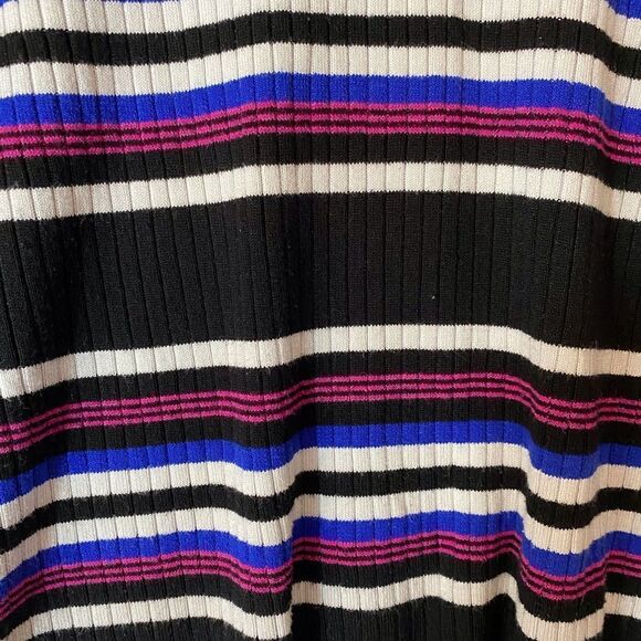 Striped Quarter Zip Sweater Size XL (15-17) - Picture 3 of 4